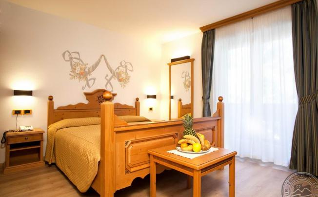 Фото отеля Medil Wellness & Family Hotel