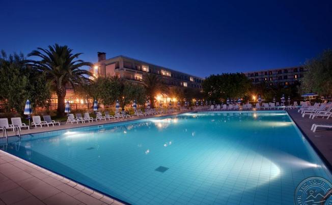 Фото отеля UNAHOTELS Naxos Beach Sicilia