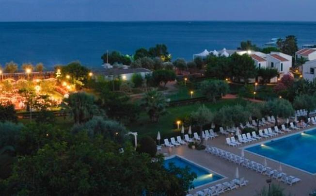 Фото отеля UNAHOTELS Naxos Beach Sicilia