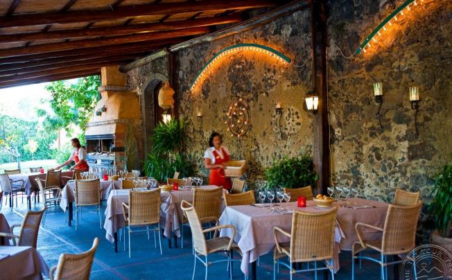 Фото отеля UNAHOTELS Naxos Beach Sicilia