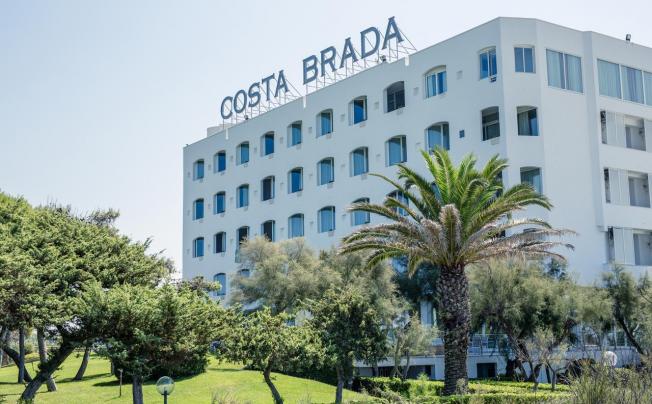 Фото отеля Grand Hotel Costa Brada