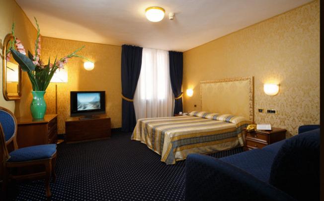 Фото отеля Hotel Castello