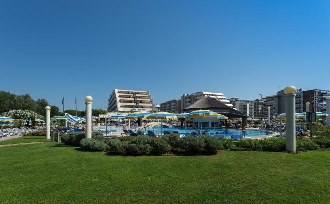 Фото отеля Savoy