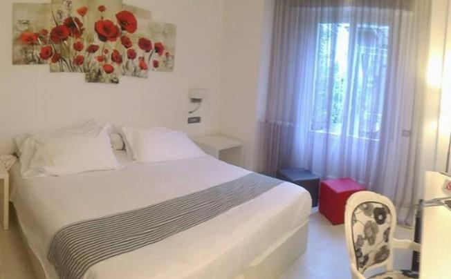 Фото отеля Hotel eveline portosole