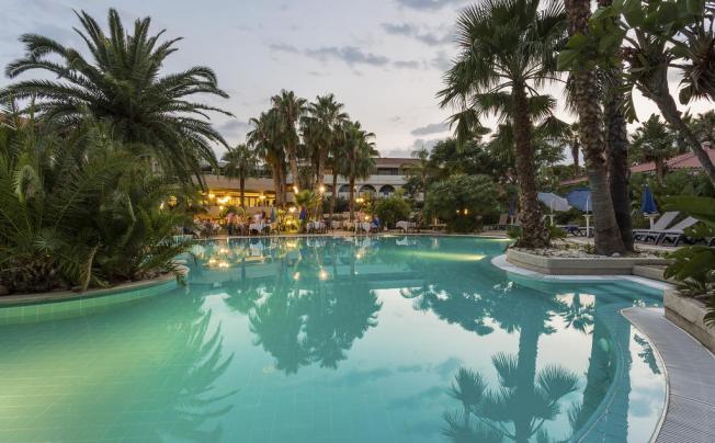 Фото отеля Fiesta Garden Beach