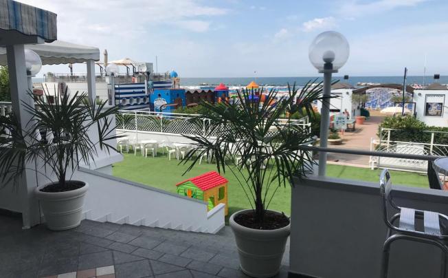 Фото отеля Hotel garden