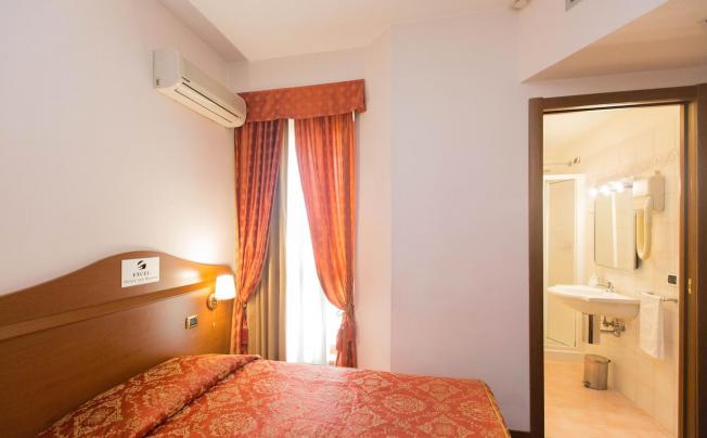 Фото отеля Excel Hotel Roma Ciampino