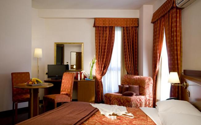 Фото отеля Excel Hotel Roma Ciampino