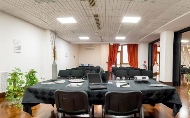 Фото отеля Excel Hotel Roma Ciampino