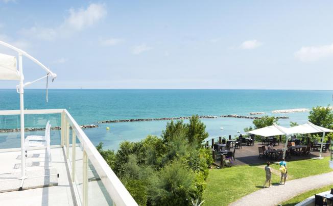 Фото отеля Sans Souci Hotel