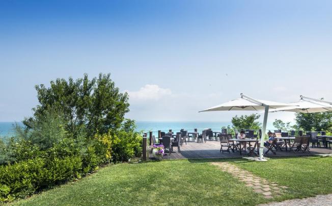 Фото отеля Sans Souci Hotel