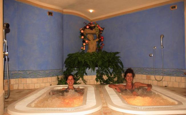 Фото отеля Crepes De Sela Hotel