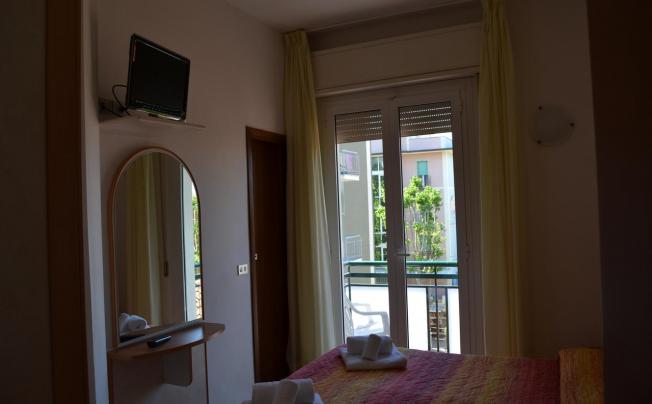 Фото отеля Apis Hotel