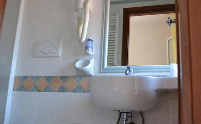 Фото отеля Apis Hotel