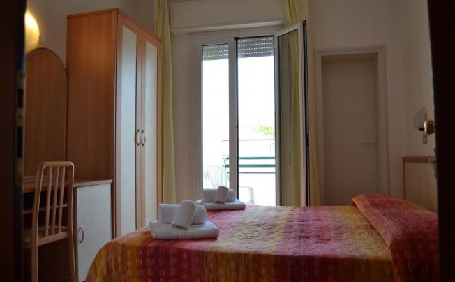 Фото отеля Apis Hotel