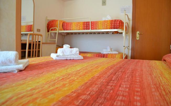 Фото отеля Apis Hotel