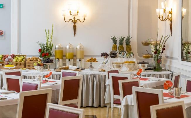 Фото отеля Bettoja Hotel Massimo d'Azeglio
