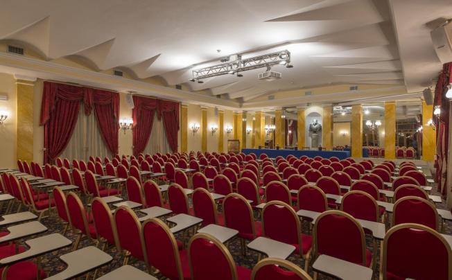 Фото отеля Bettoja Hotel Massimo d'Azeglio