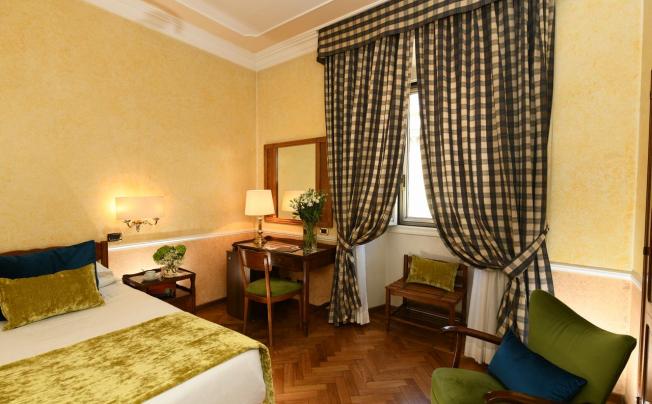 Фото отеля Bettoja Hotel Massimo d'Azeglio