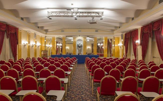 Фото отеля Bettoja Hotel Massimo d'Azeglio