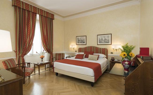 Фото отеля Bettoja Hotel Massimo d'Azeglio