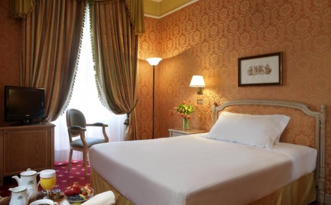 Фото отеля Sina De La Ville Hotel
