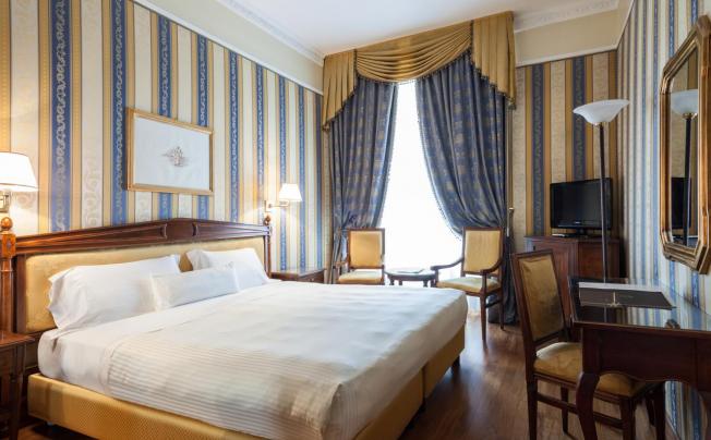 Фото отеля Sina De La Ville Hotel