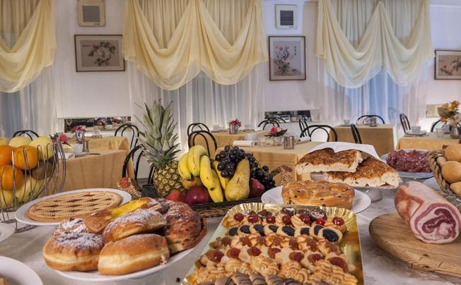 Фото отеля Ada Hotel