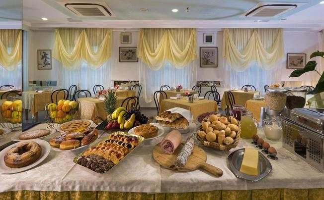 Фото отеля Ada Hotel