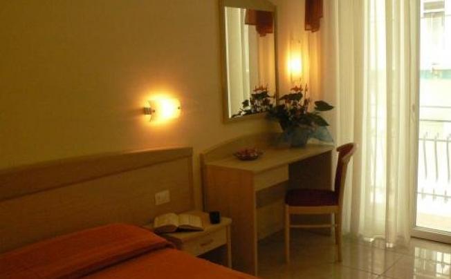 Фото отеля Ada Hotel