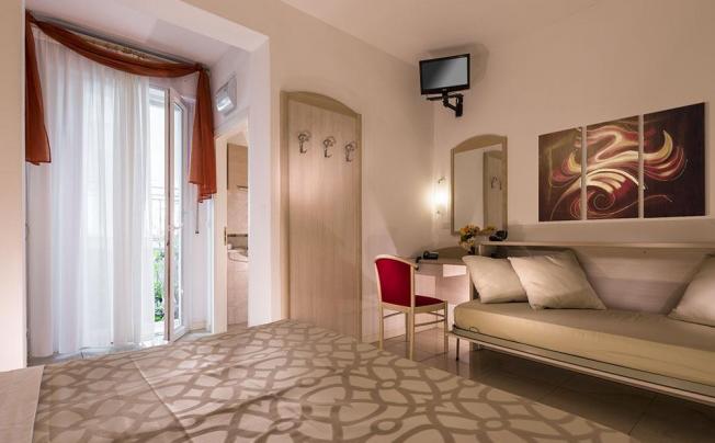 Фото отеля Ada Hotel