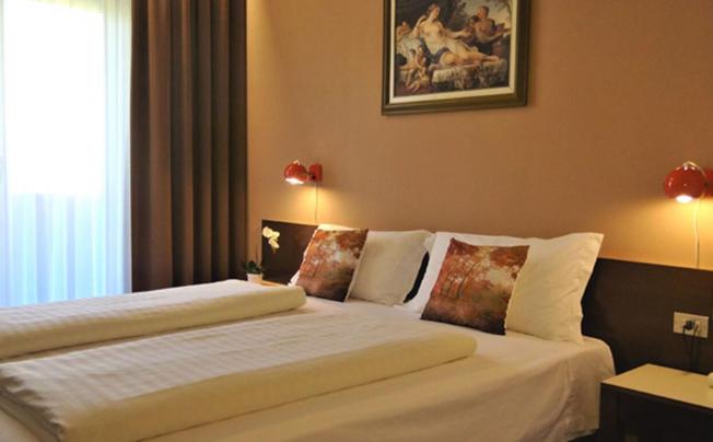 Фото отеля Bologna Hotel