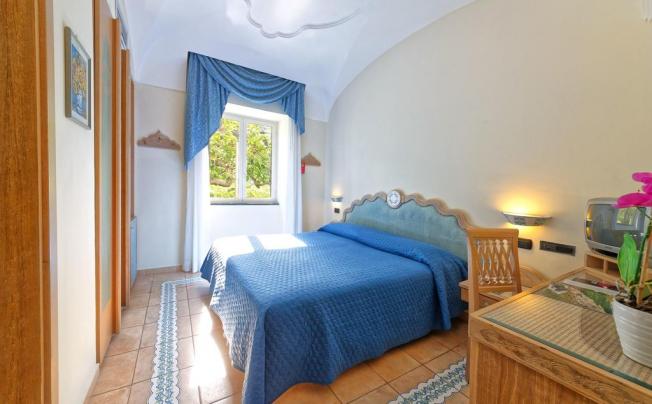 Фото отеля Punta Imperatore Hotel