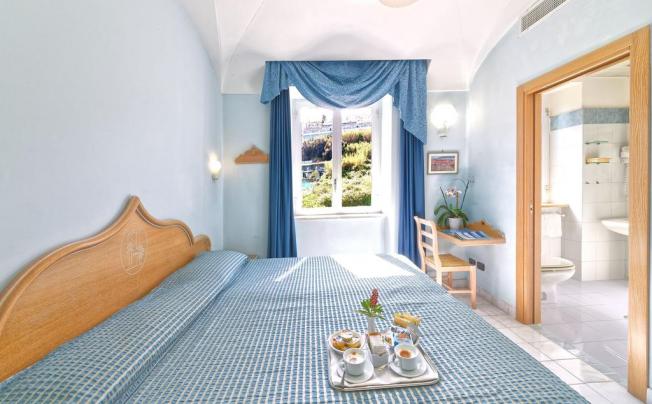 Фото отеля Punta Imperatore Hotel