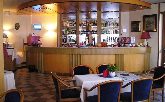 Фото отеля Golf hotel