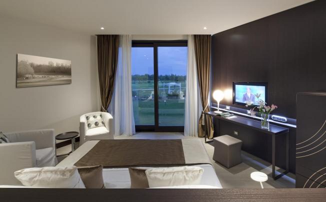 Фото отеля Golf hotel