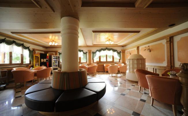 Фото отеля Majestic Aparthotel