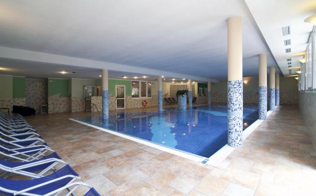 Фото отеля Majestic Aparthotel