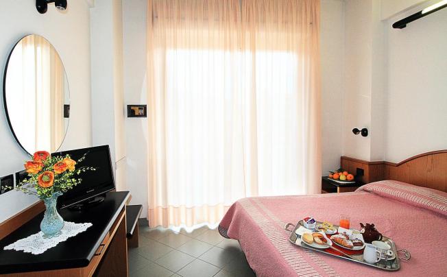 Фото отеля Adler Hotel Alassio