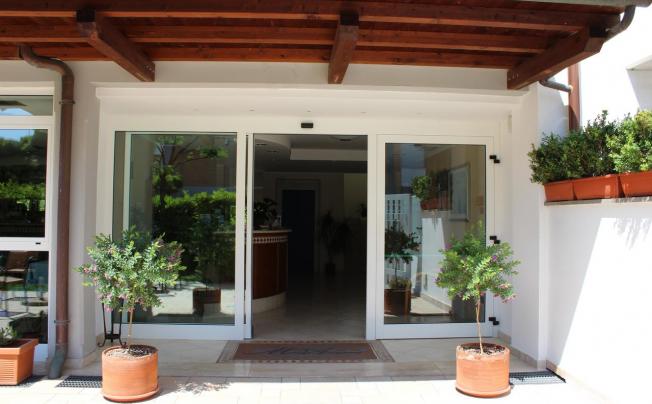 Фото отеля Albergo Ristorante Neapolis