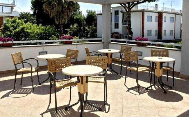 Фото отеля Albergo Ristorante Neapolis