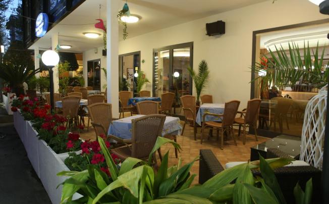 Фото отеля Busignani Hotel