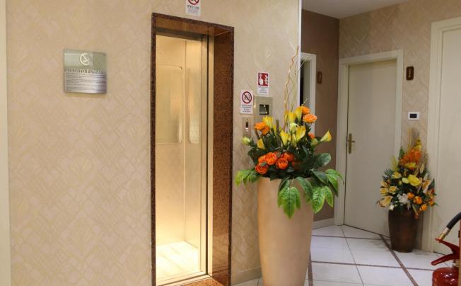 Фото отеля Busignani Hotel