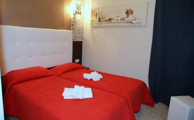 Фото отеля Busignani Hotel