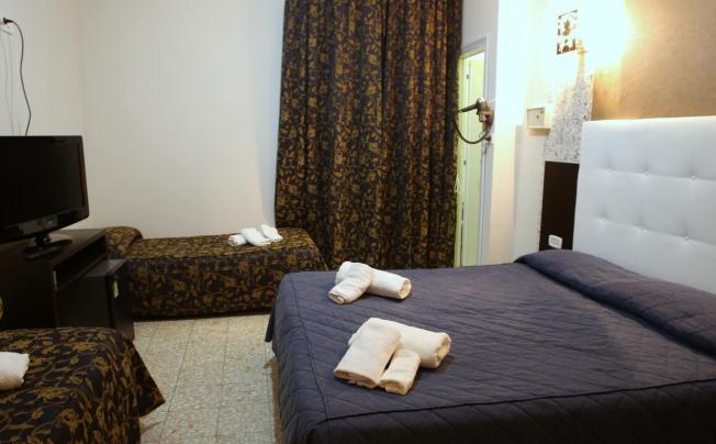 Фото отеля Busignani Hotel