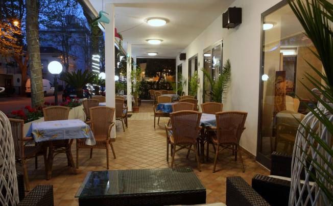 Фото отеля Busignani Hotel