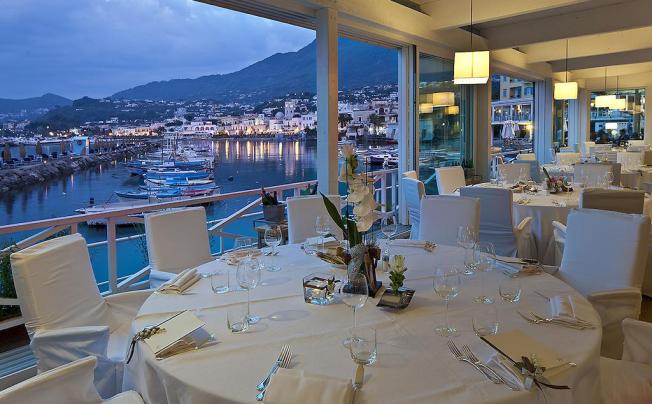 Фото отеля L'albergo Della Regina Isabella Resort & Spa