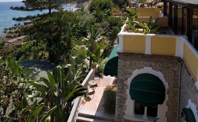 Фото отеля Baia Delle Sirene Hotel