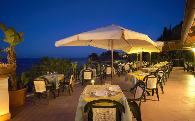Фото отеля Baia Delle Sirene Hotel