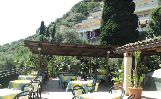 Фото отеля Baia Delle Sirene Hotel